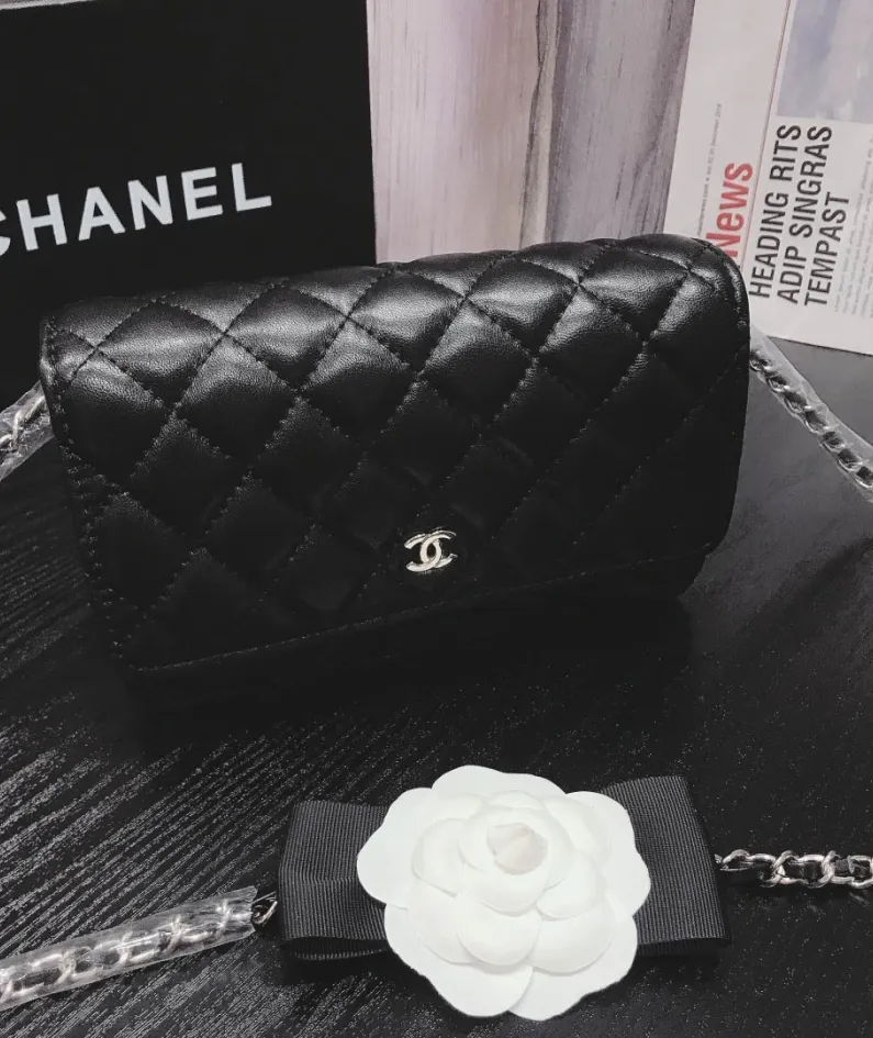 chanel sheepskin chain bag Size: 19/12/5