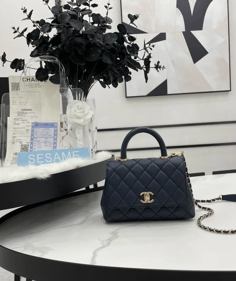 Chanel Size: 19cm/23cm/28cm Model Number: AS2215/92990/92991