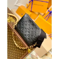 Louis Vuitton Item No.: M57790 Size: 26x20x12cm