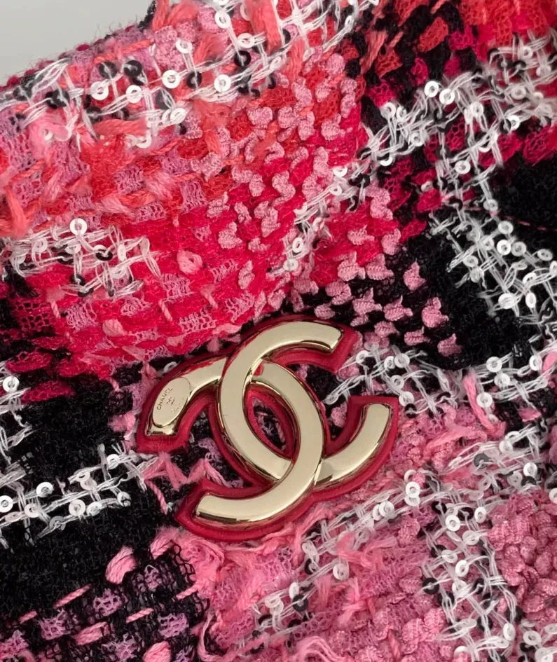 Chanel pink