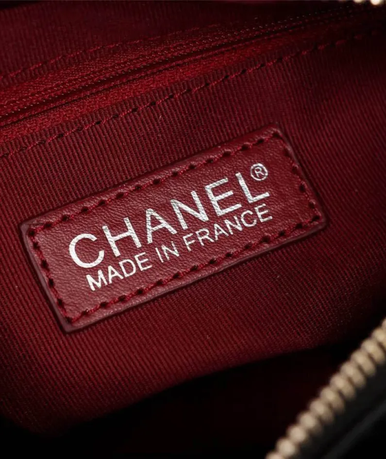 Chanel Size: 20.16.8