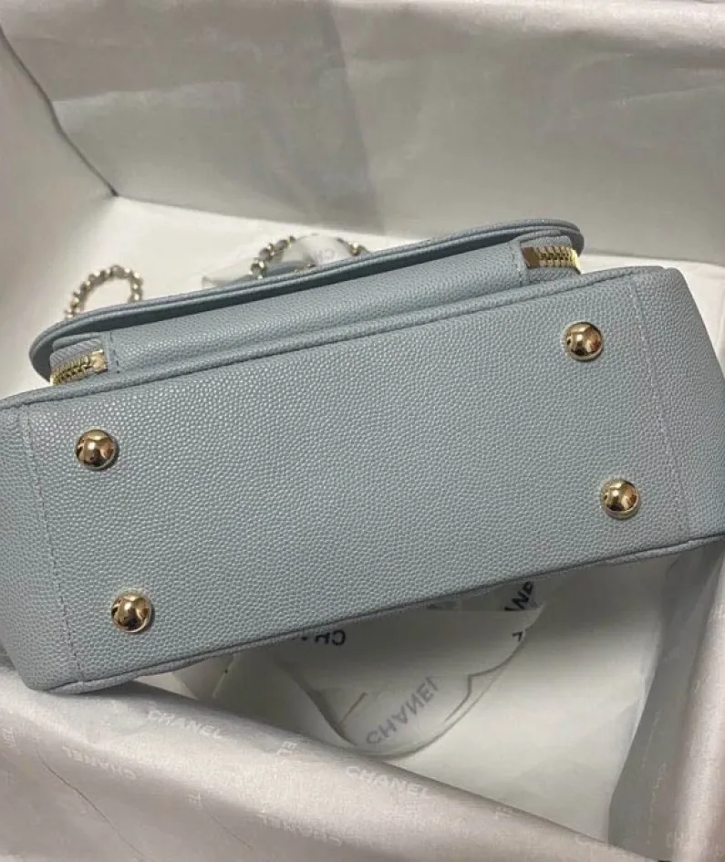 CHANEL pearl ball pattern size:19x7x14cm model number 93749