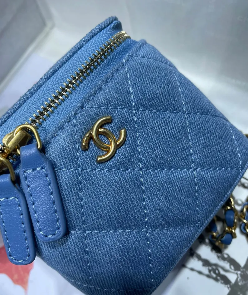 Cosmetic bag size 11*8.5*7