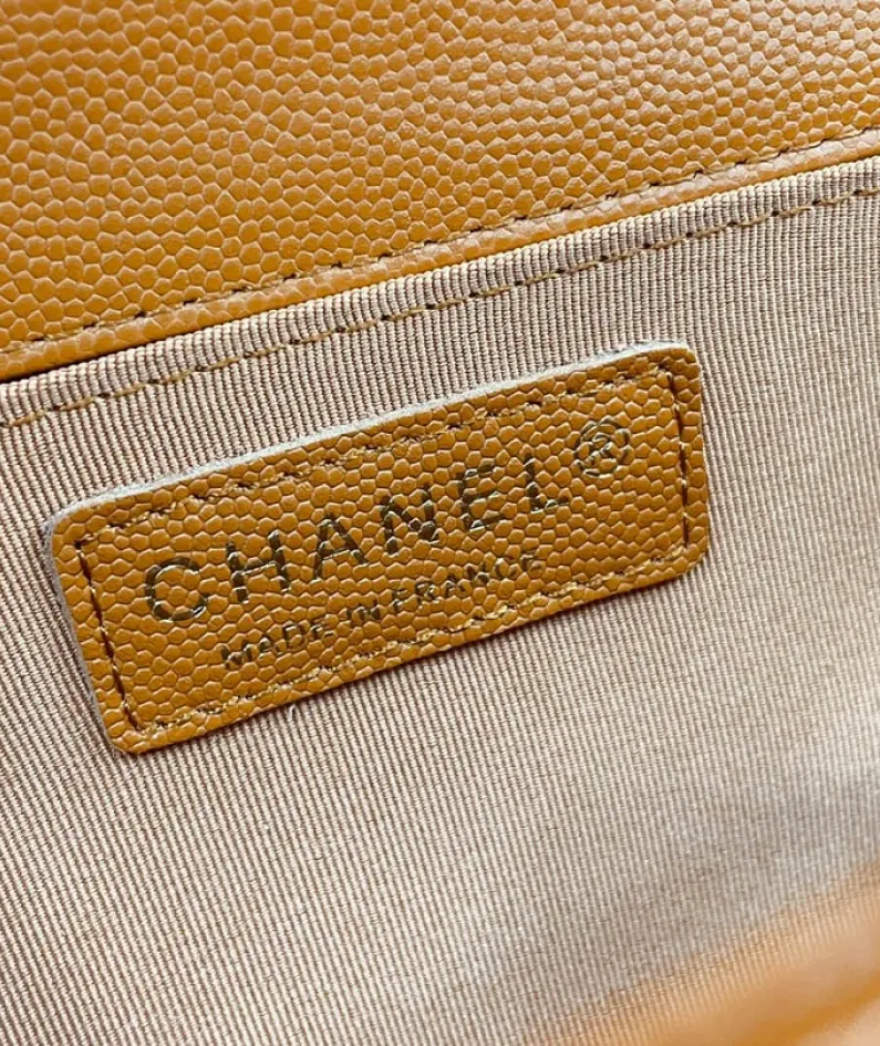 Diamond ball calfskin Size: 25cm