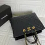 CHANEL palm pattern Size: 35*30*13 Style: 8007