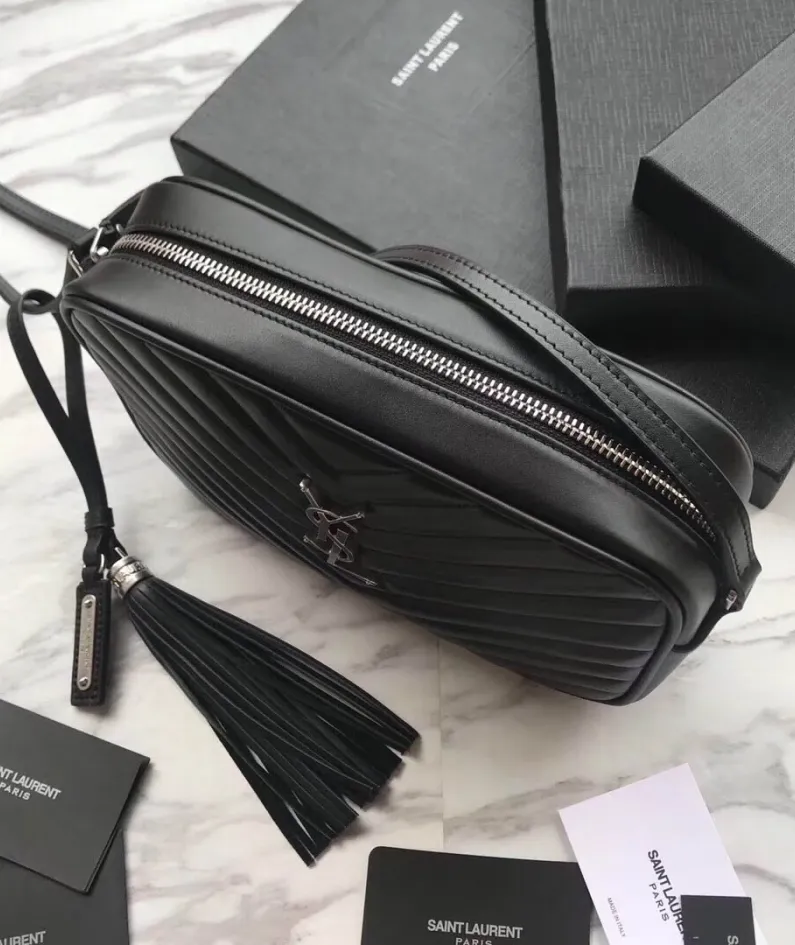 Shoulder bag Size：23x16x6 Code：505730