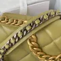 Chanel Size: 19cm Style: 81225 White