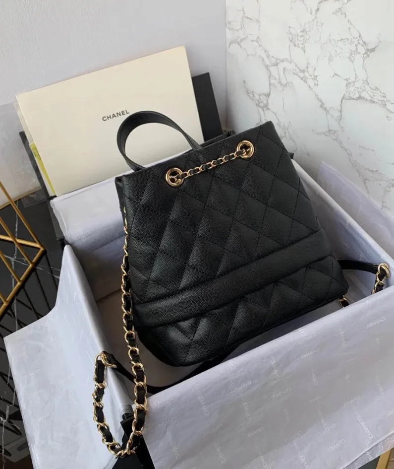 Chanel Size: 20cm Style: AS0768