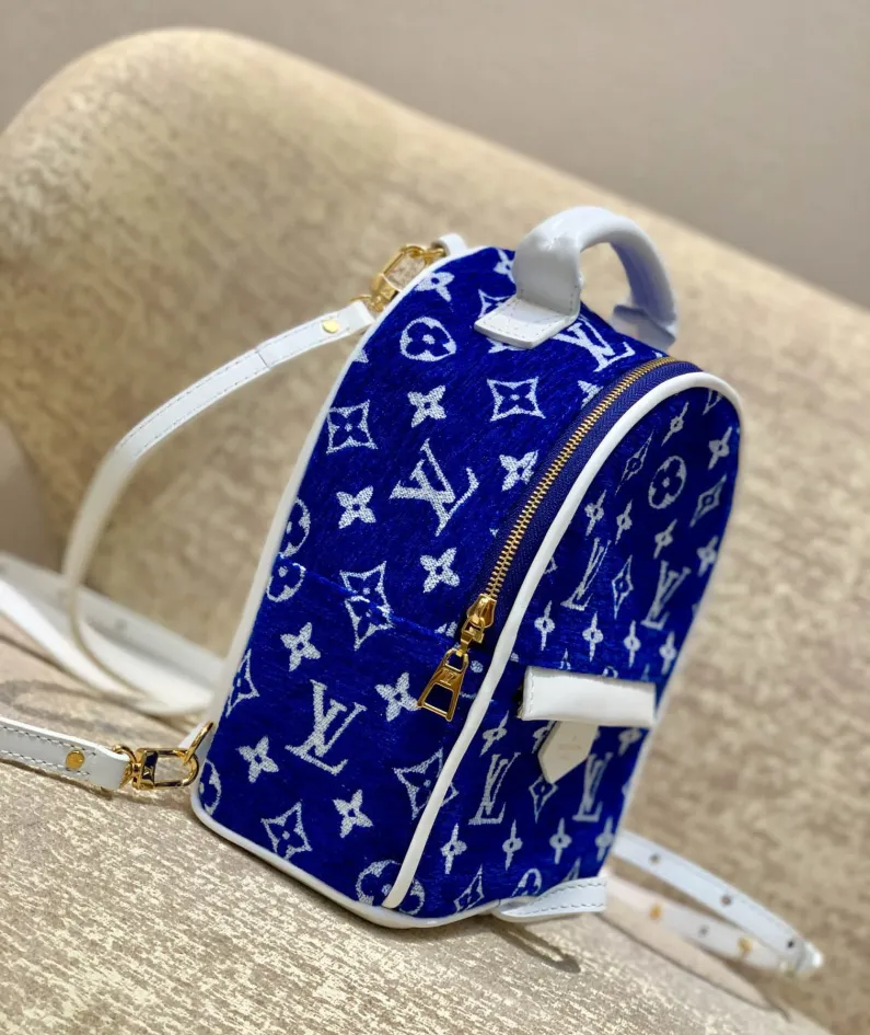 Model: M46207 LV Match Series Size: 17.0 x 22.0 x 10.0 cm