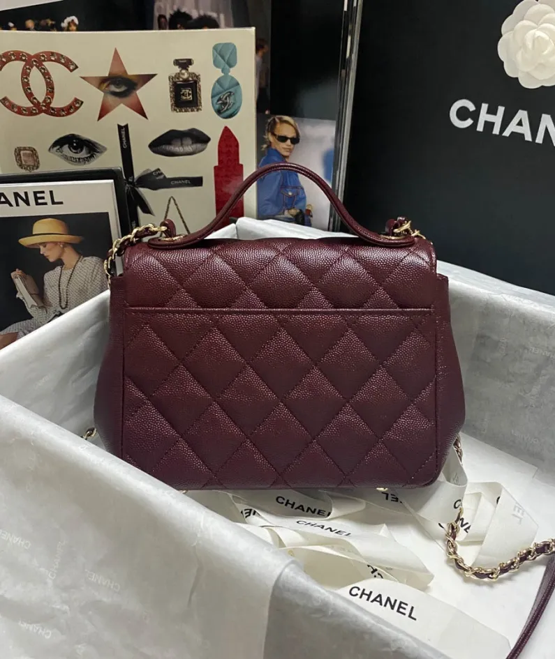 CHANEL Pearl Ball Size: 19x7x14cm Style Number: 93749 Deep Maroon