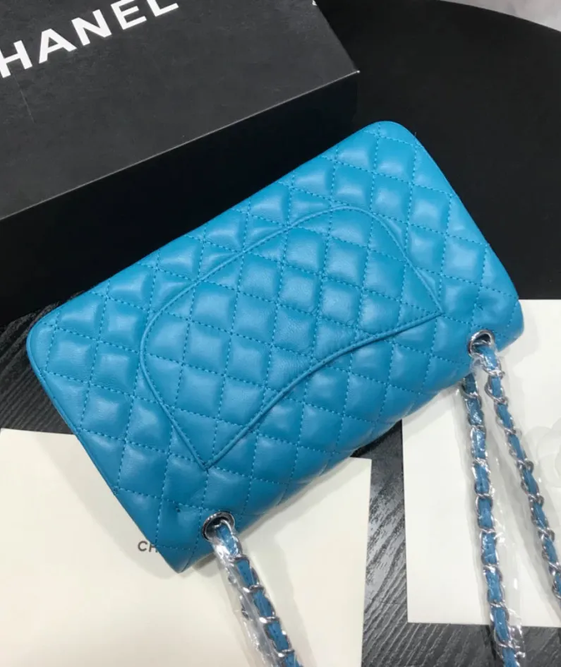 Chanel Size: 25.5*15*7.5