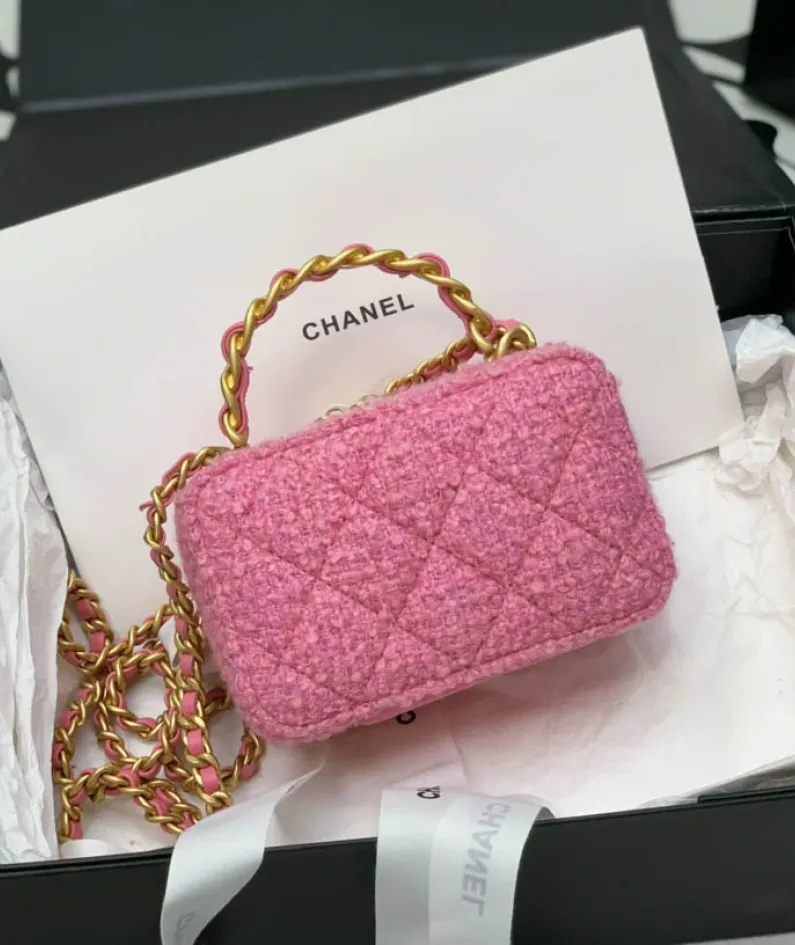 Cosmetic Bag Size: 2874
