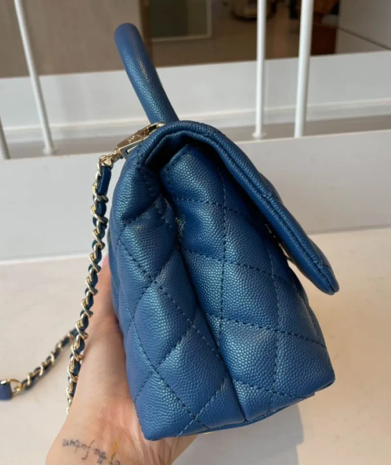 Chanel Pearl Blue Model: AS2215 Size: 19cm