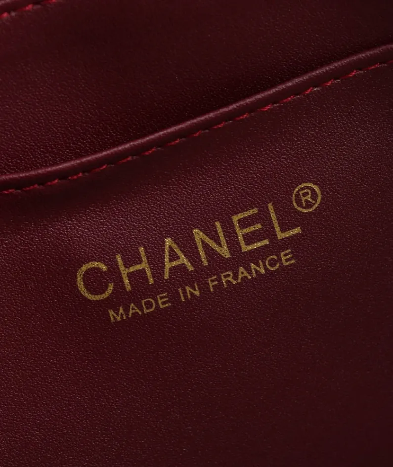 Chanel One Shoulder Crossbody Gold Buckle Size:33*23*9