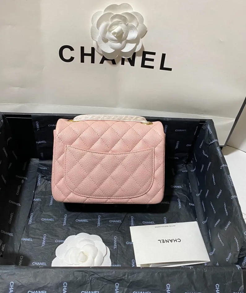 Lambskin Model: 1115 Size: 17cm