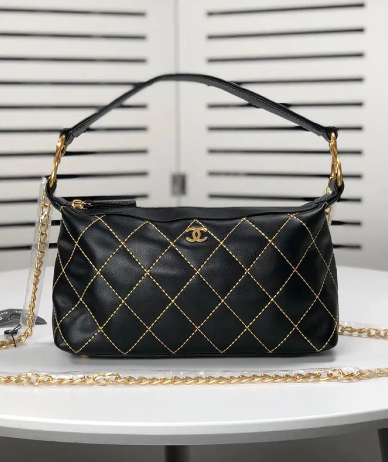 Chanel Style: 215# Size: 26.14.9