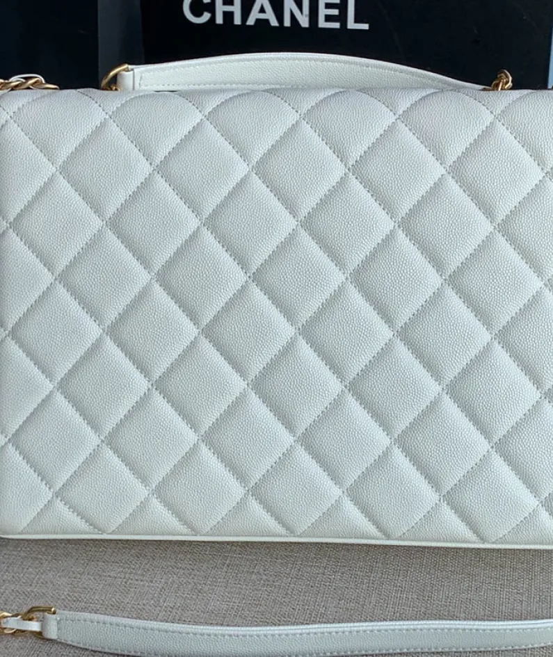 CHANEL Model: AS3529#: Size: 30x22x7Cm