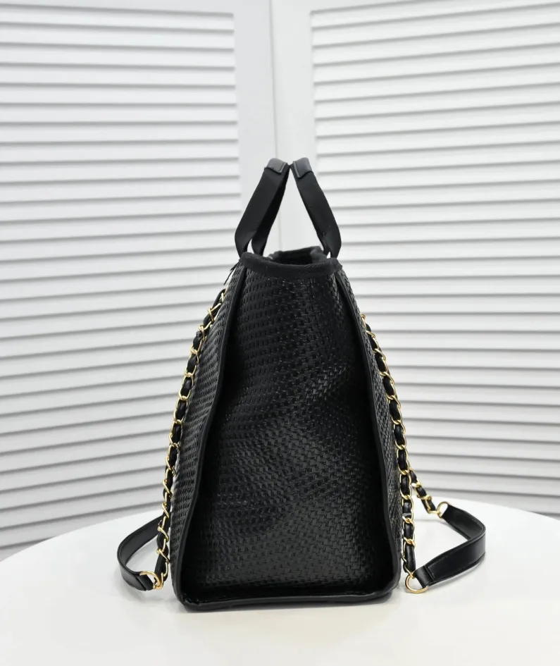 Chanel Size: 38*32*18cn Style: 9060