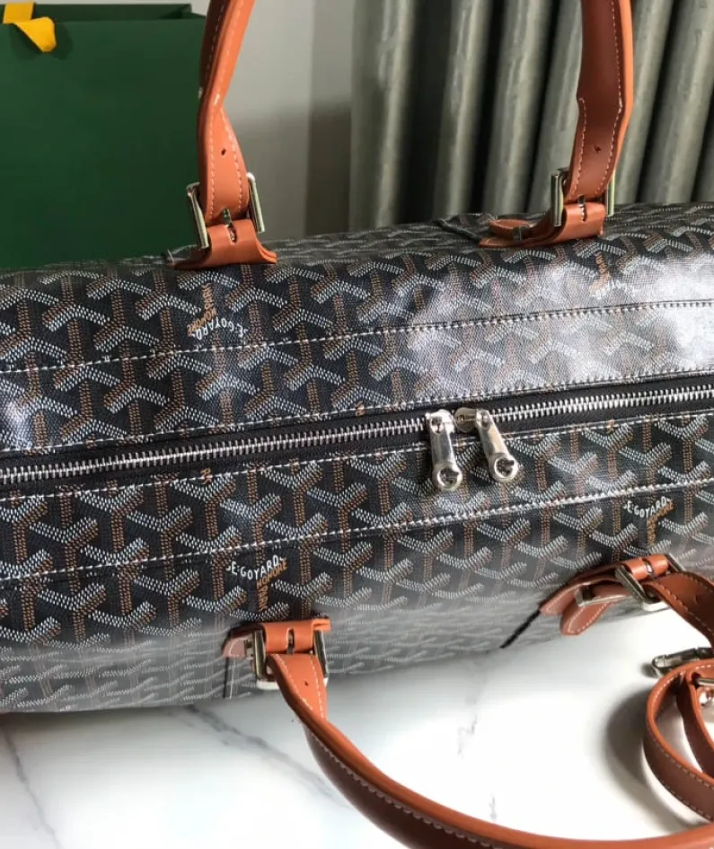 Goya Travel Bag Size: 48*23*24cm