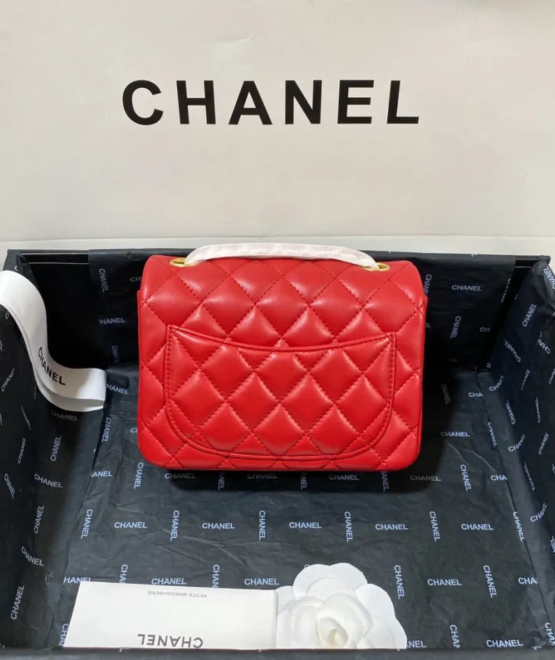 Lambskin Model: 1115 Size: 17cm