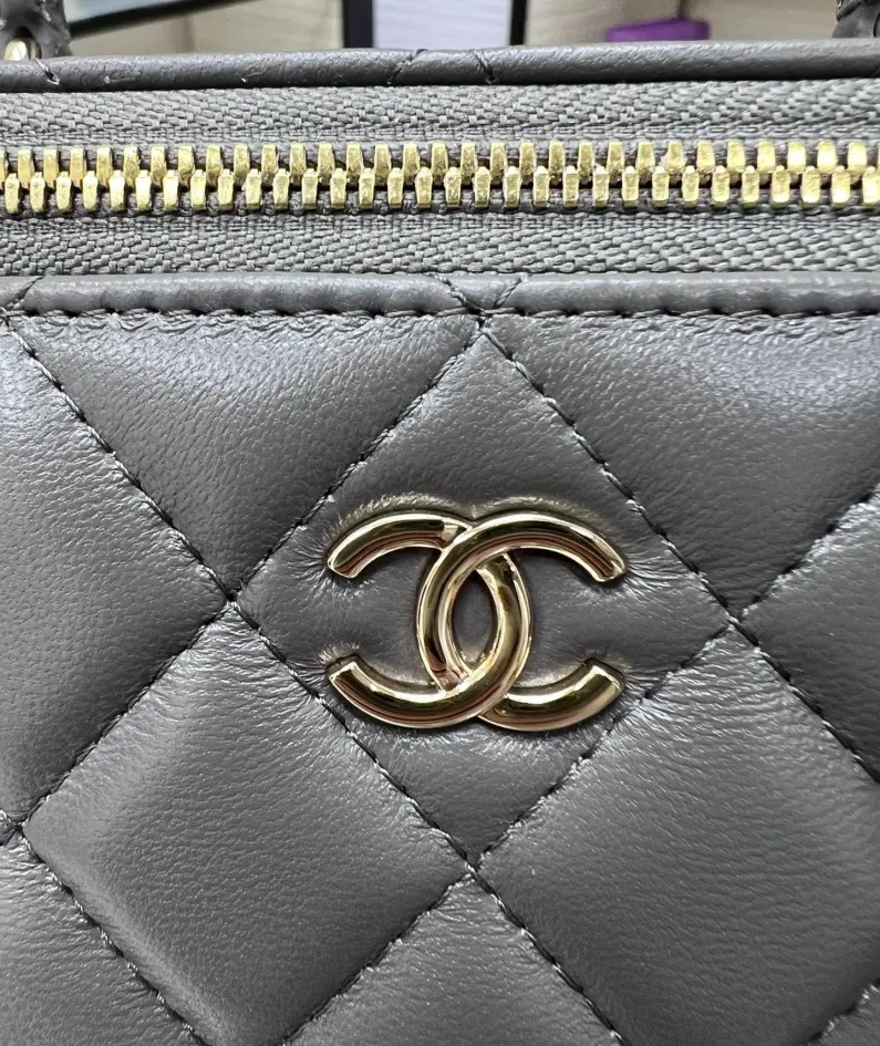 Hand Cosmetic Bag AP2199Y8690 Size: 17*9.55*8cm