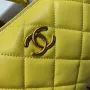 Chanel shoulder bag size: 22*10*15