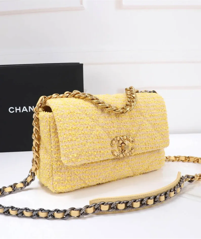 Chanel Size: 26*16*10cm Style: 6015