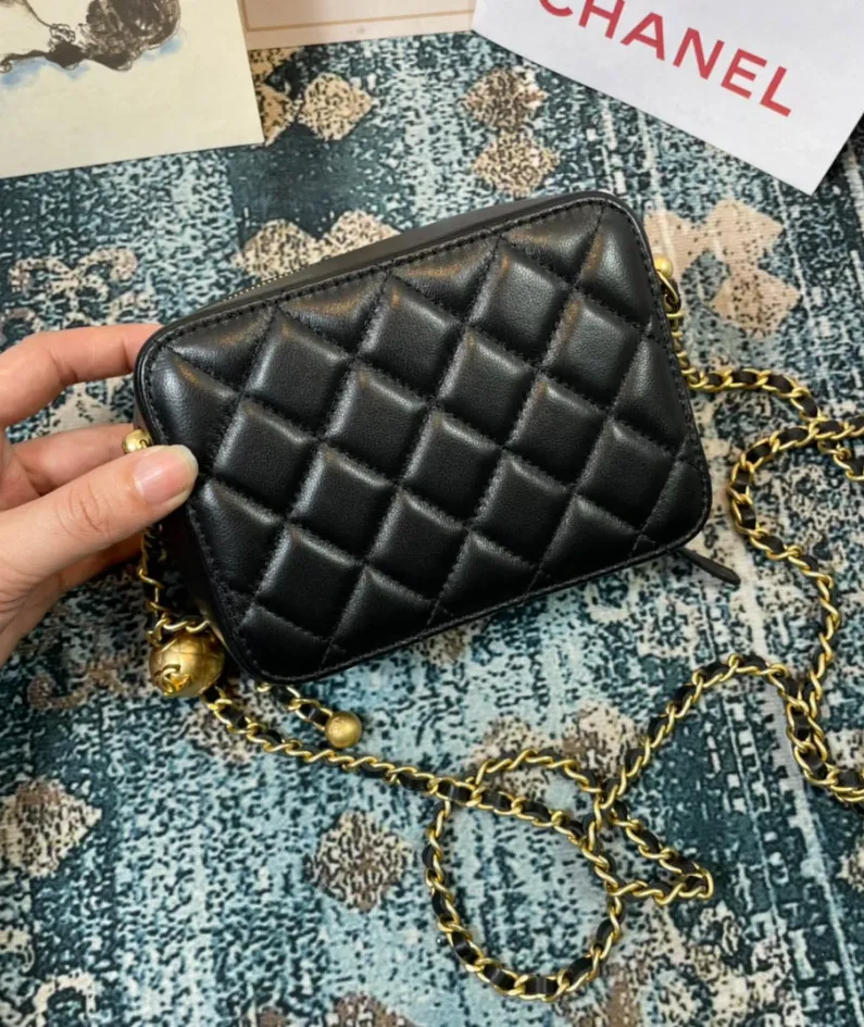 Golden Ball Camera Bag Size: 14x10x5.5cm