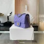 Light Silver Metal Bag Size: 17cm Ident No.: 01115