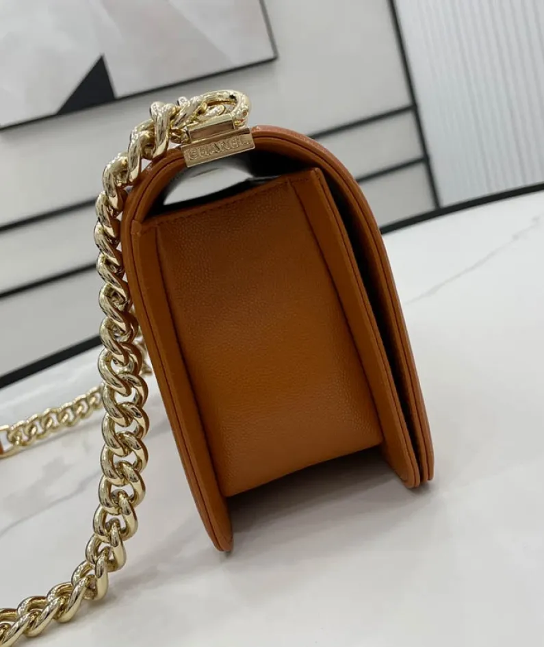 Diamond ball calfskin Size: 25cm