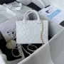 Cosmetic box bag full of retro feel Size: 1520.510.5