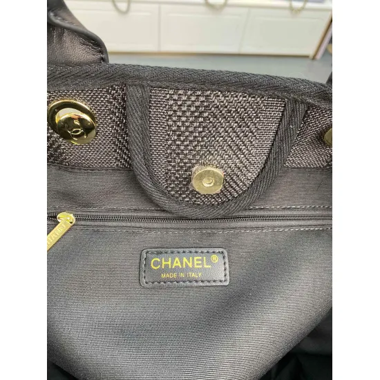 Chanel Women's Shoulder Bag Model: 8819 Size: 48*38*30*14