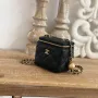 Classic Chain Size: 10.5 8.5 7cm Code: 81219