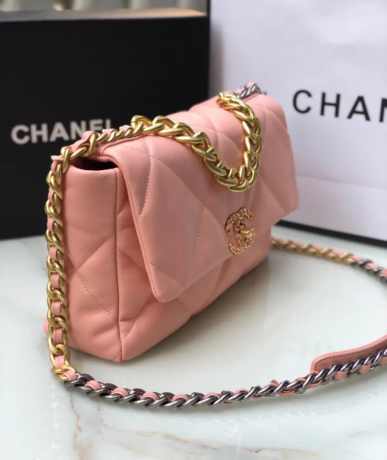Chanel Model: S1161 Size: 30cm