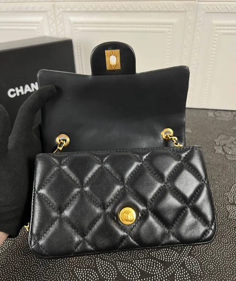 Chanel Size: 14*20*8cm Style: 729