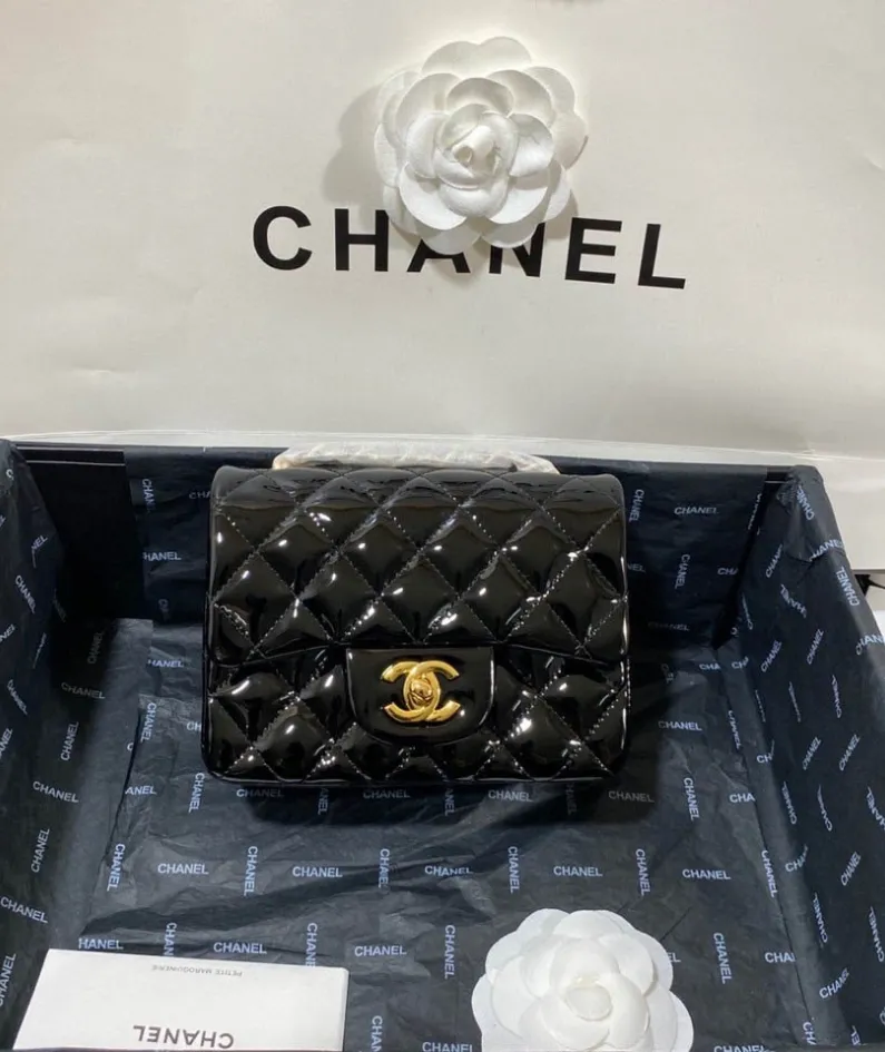 Lambskin Model: 1115 Size: 17cm