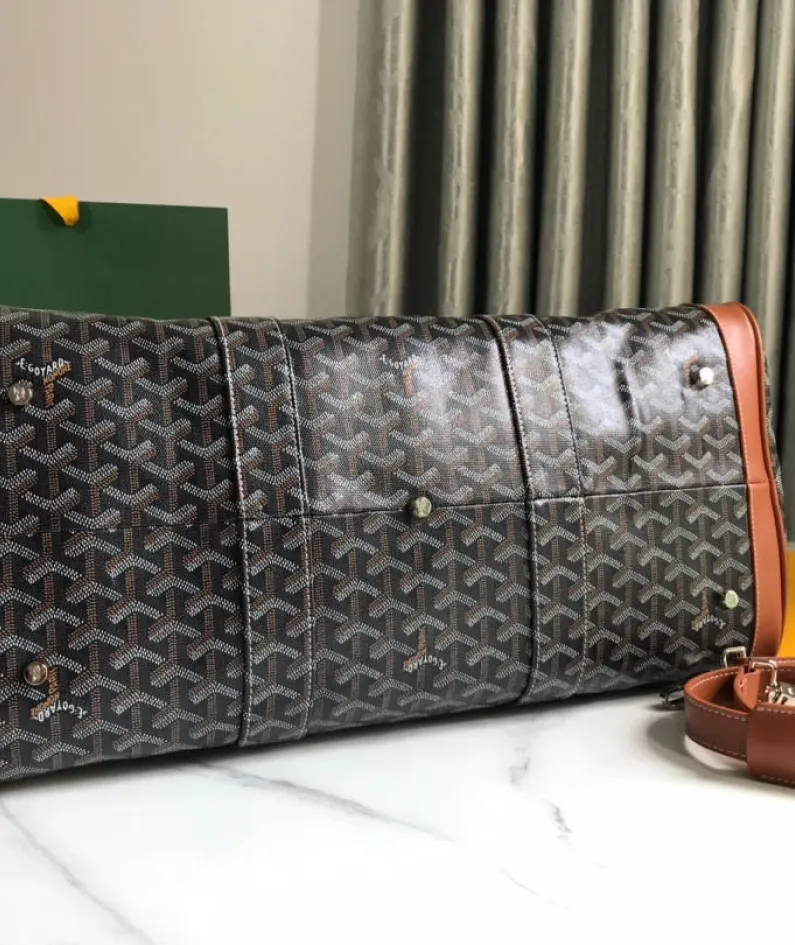 Goya Travel Bag Size: 48*23*24cm
