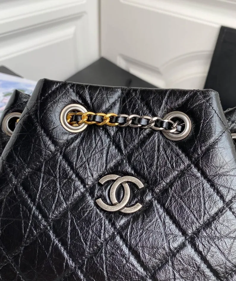 CHANEL retro backpack size:24*23*11.5