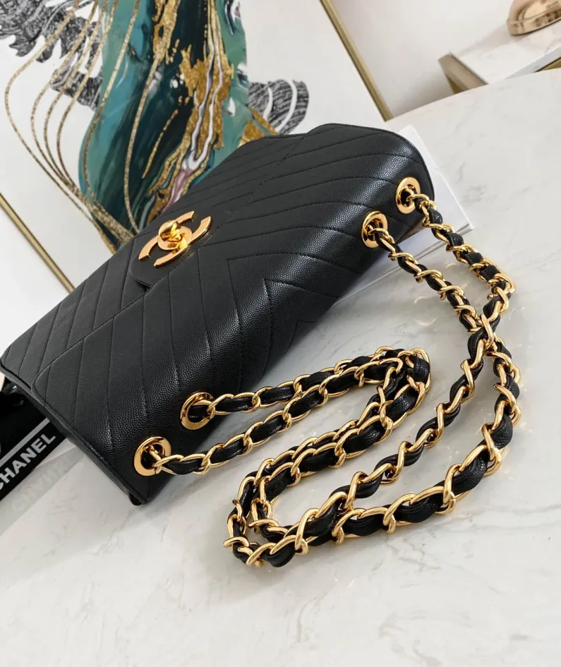 Chanel One Shoulder Crossbody Bag Size: L30.21.8cm