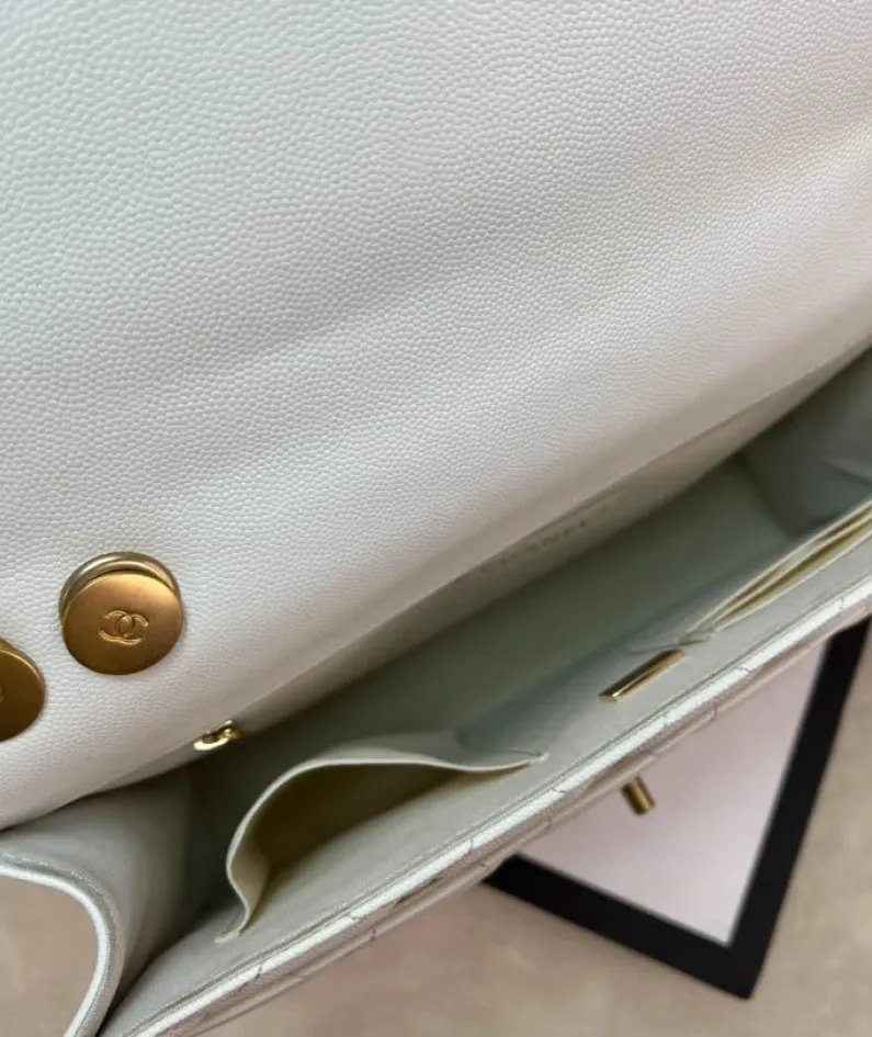 CHANEL Portable Briefcase Model: AS3529# Size: 30x22x7Cm