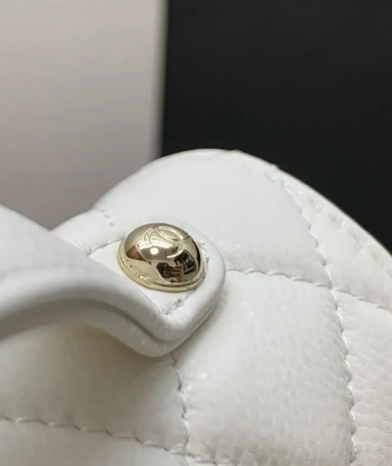 Classic and stylish Size: 10.5*15*5*cm Ident No.: 99190