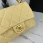 Large Gold Chain Underarm Bag Model Number: As3214