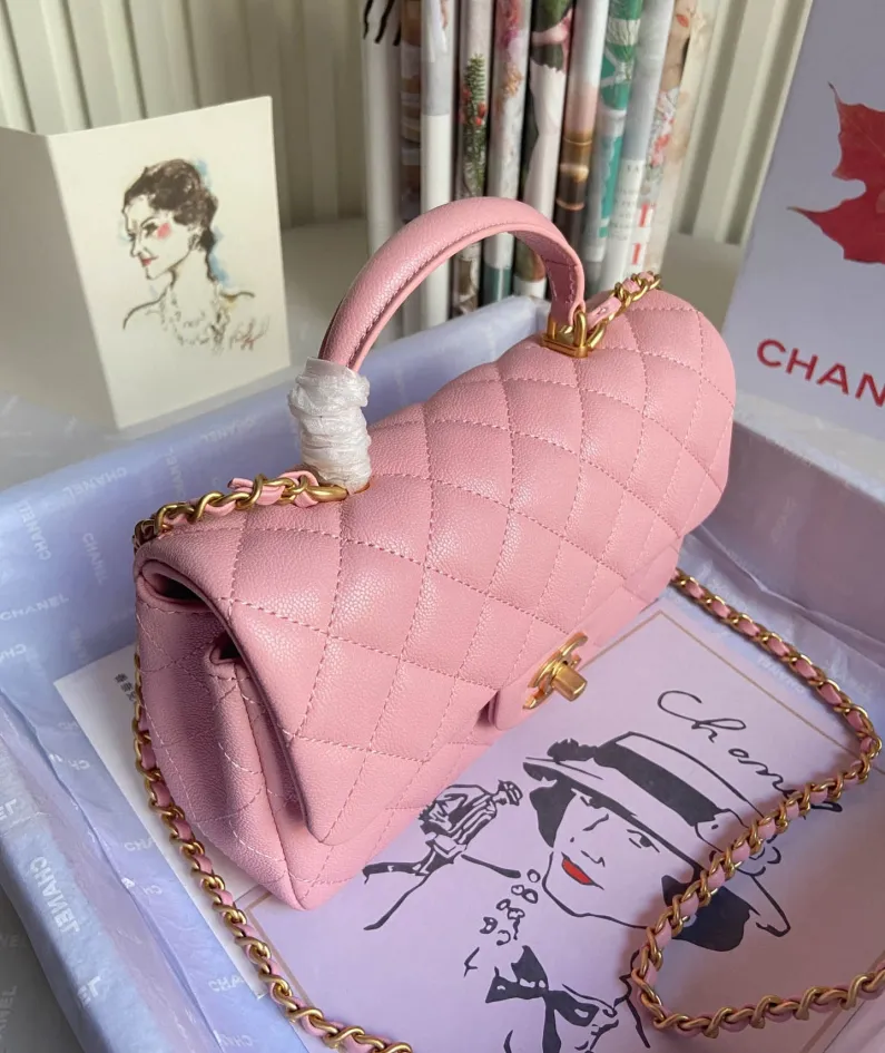 Handbag Size: 20x14x7 Model: AS243