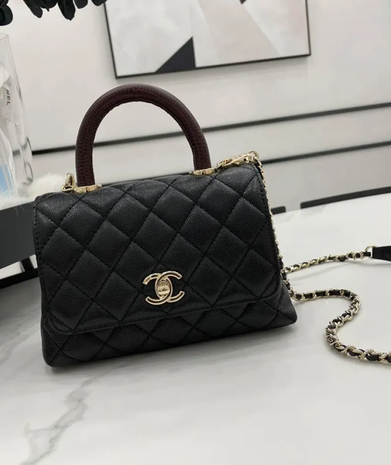 Chanel Size: 19cm/23cm/28cm Model Number: AS2215/92990/92991