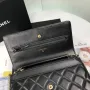 Lambskin Shoulder Chain Bag Style Number: 33814