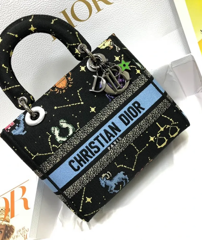 Lady D-Lite Tanabata 5-panel embroidery Size: 24 x 20 x 11 cm