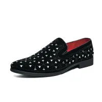 beautiful trendy men's embroidered shoes