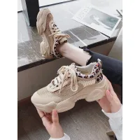 casual shoes