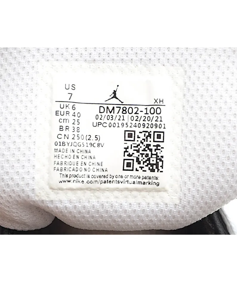 Air Jordan 1 Mid SE 'Heat Reactive - Color Change'