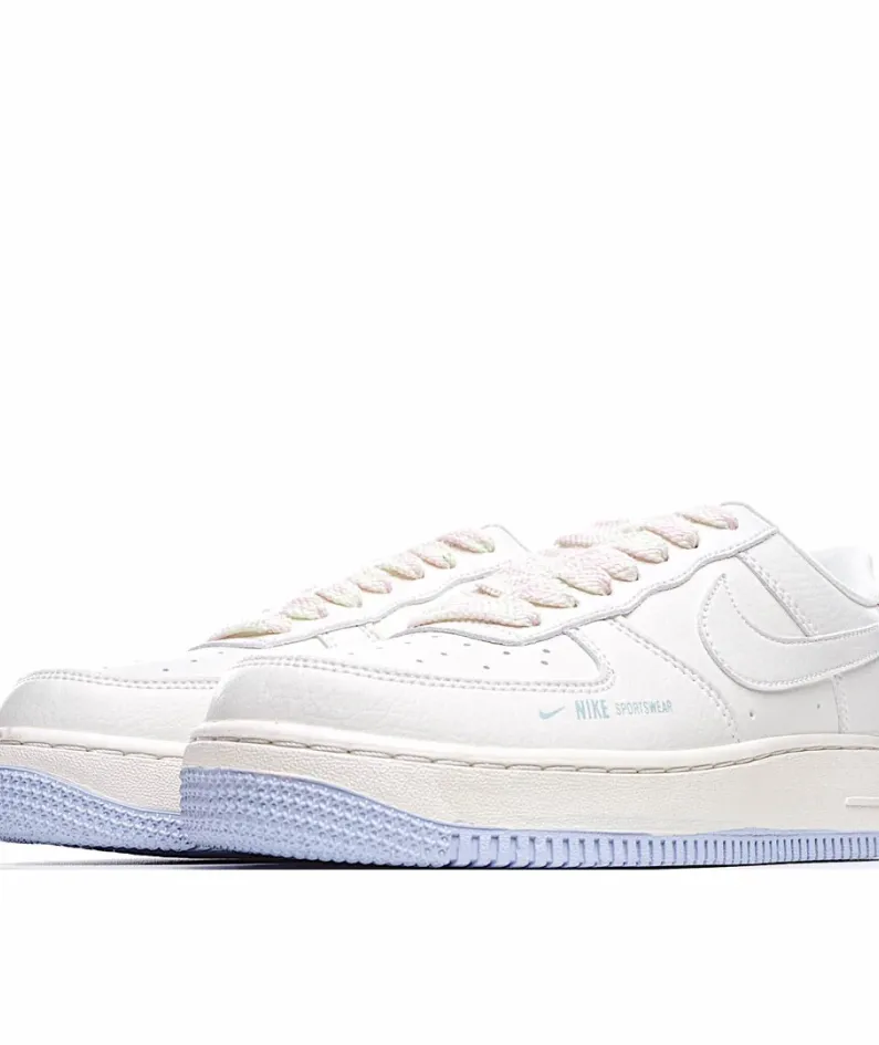 Nike Air Force 1 Low